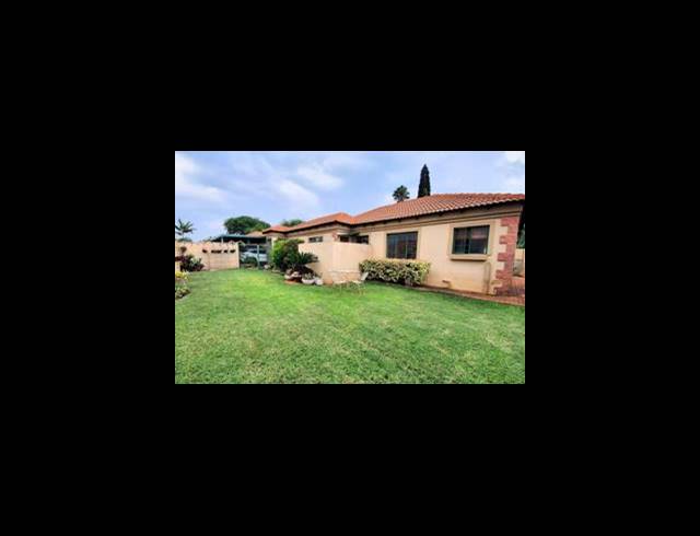 4 BEDROOM HOUSE SOLD IN HESTEAPARK